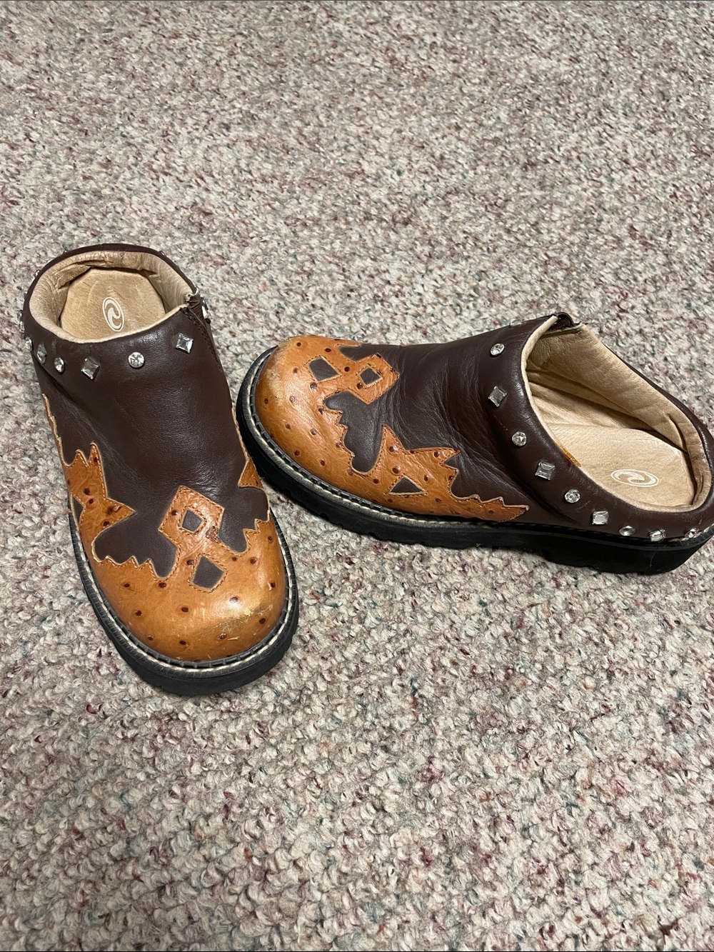 Roper leather Brown and Tan DiamondStudded Western Clog Shoes